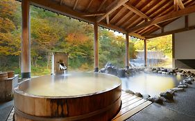 山水荘土湯スパ
